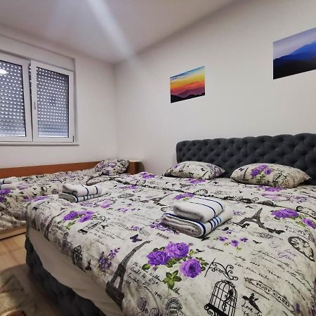 Cozy Corner Apartments - Free Parking & Wi-Fi Ćuprija Exterior foto